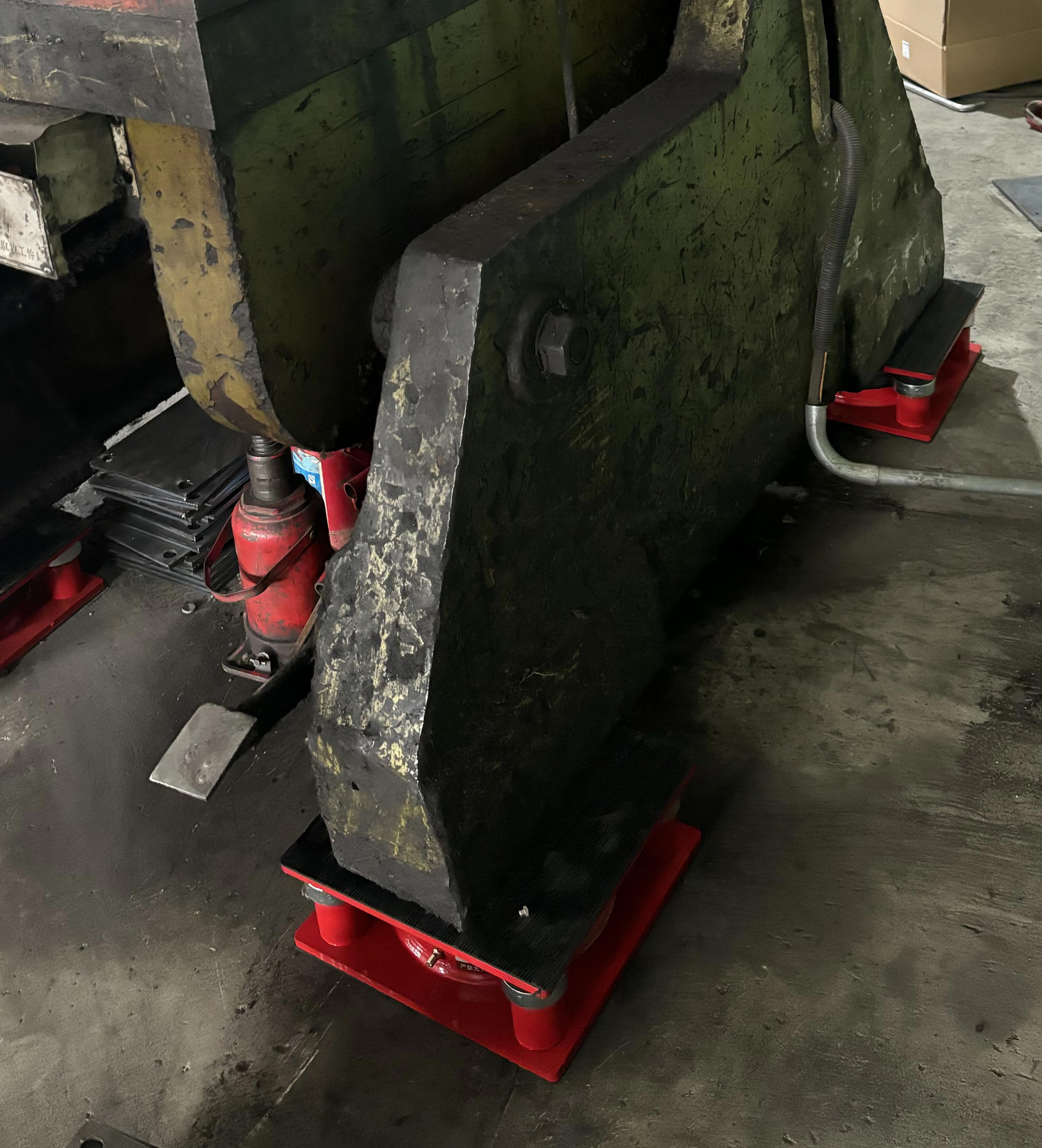 HFD-B型空气液压减振器