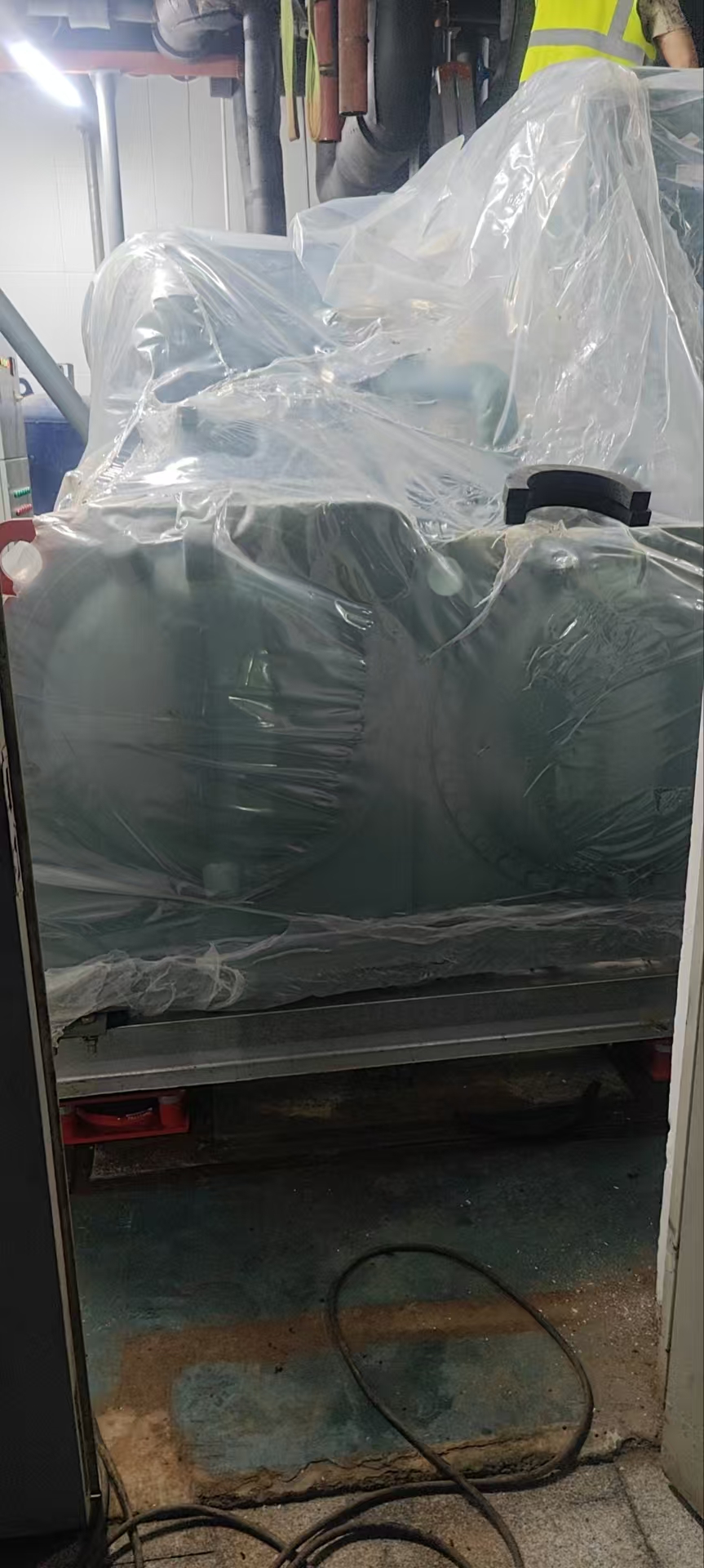 HFD-B型空气液压减振器